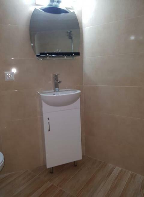 Apartamento Liberty Square Sent3 Tiflis Exterior foto